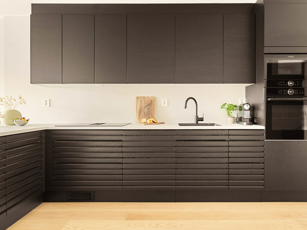 Luxury-Estate-kitchen